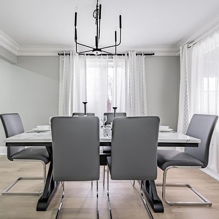 Victoria Park Suite Торонто Екстериор снимка
