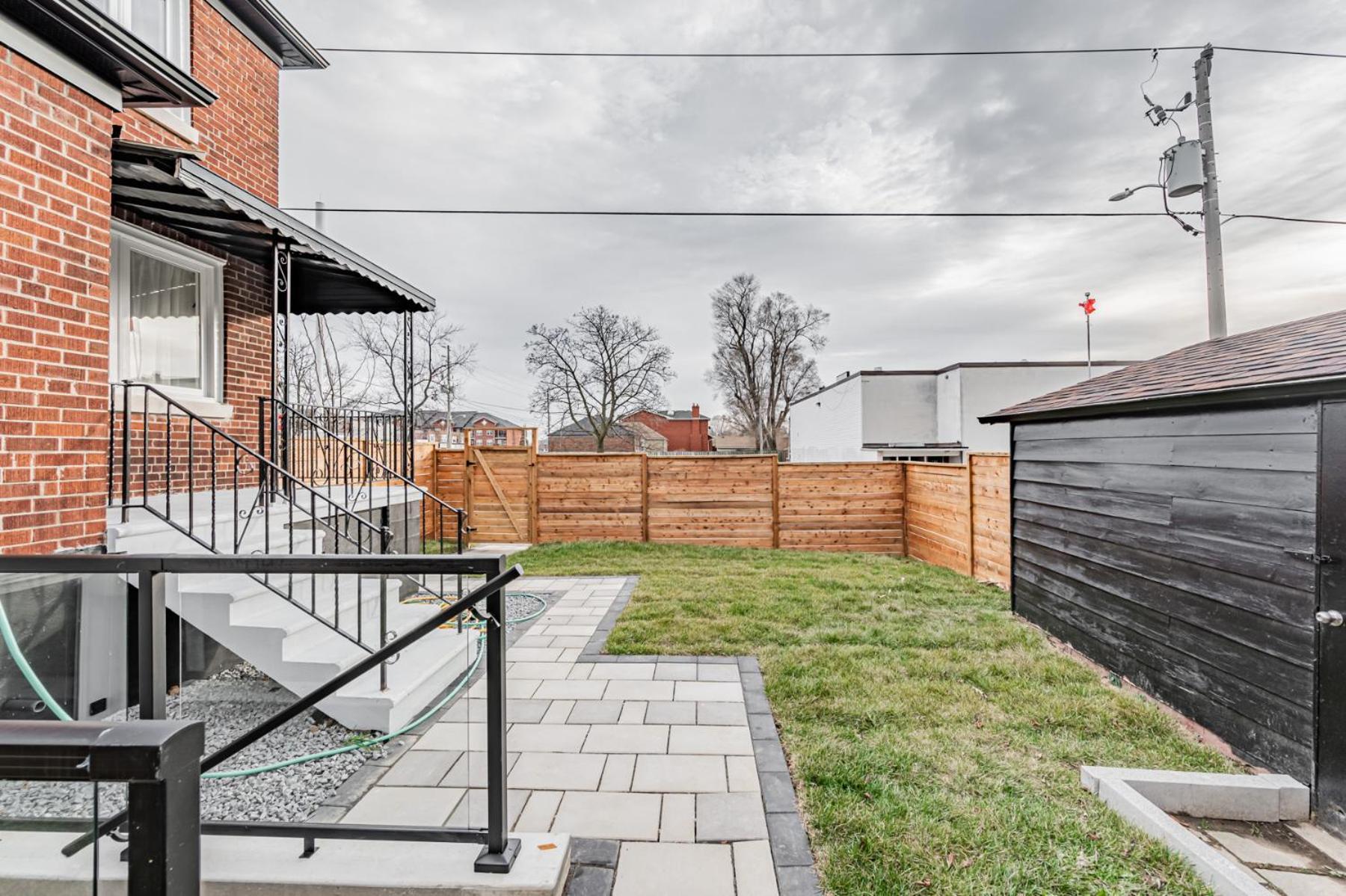 Victoria Park Suite Торонто Екстериор снимка
